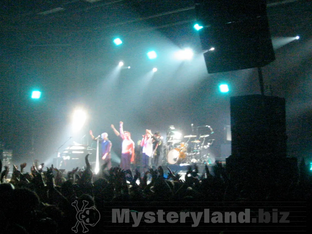 Dave Gahan und Band auf der Paper Monsters Tour in Düsseldorf