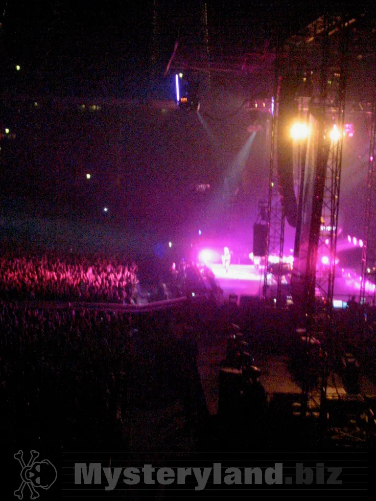 Depeche Mode auf der Bühne der LTU-Arena Düsseldorf