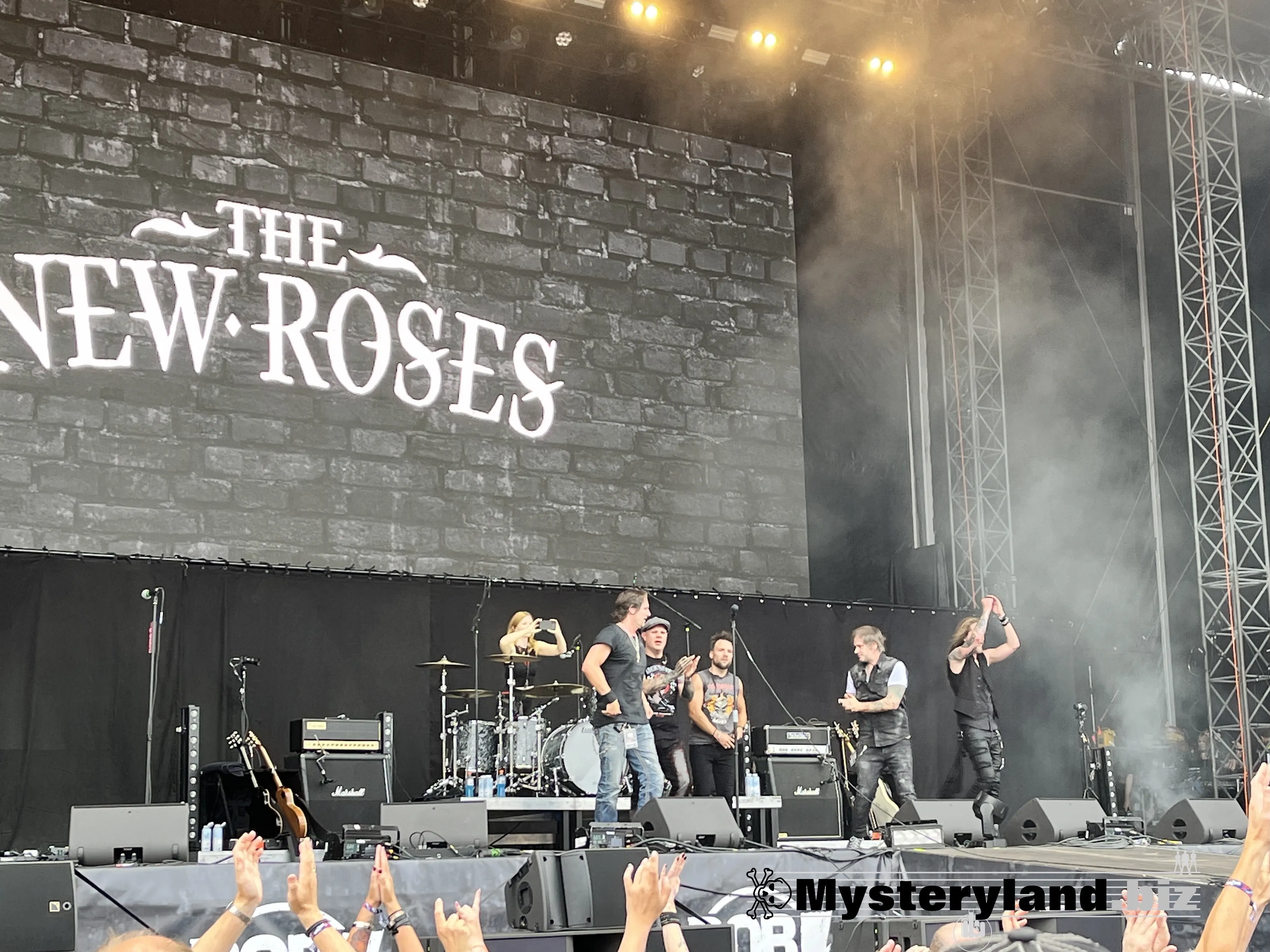 The New Roses auf der Bühne