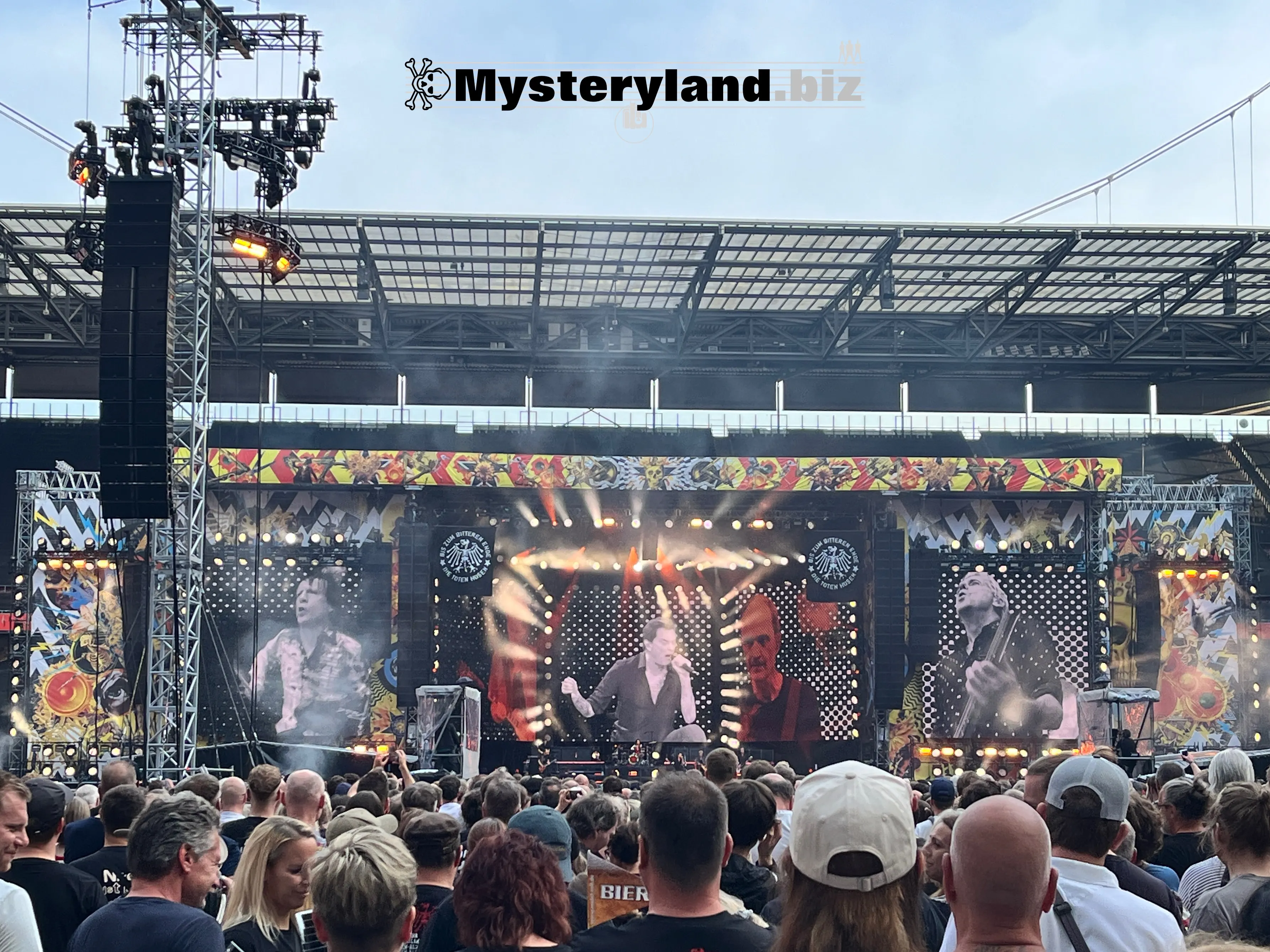 Die Toten Hosen live um 20:07 Uhr