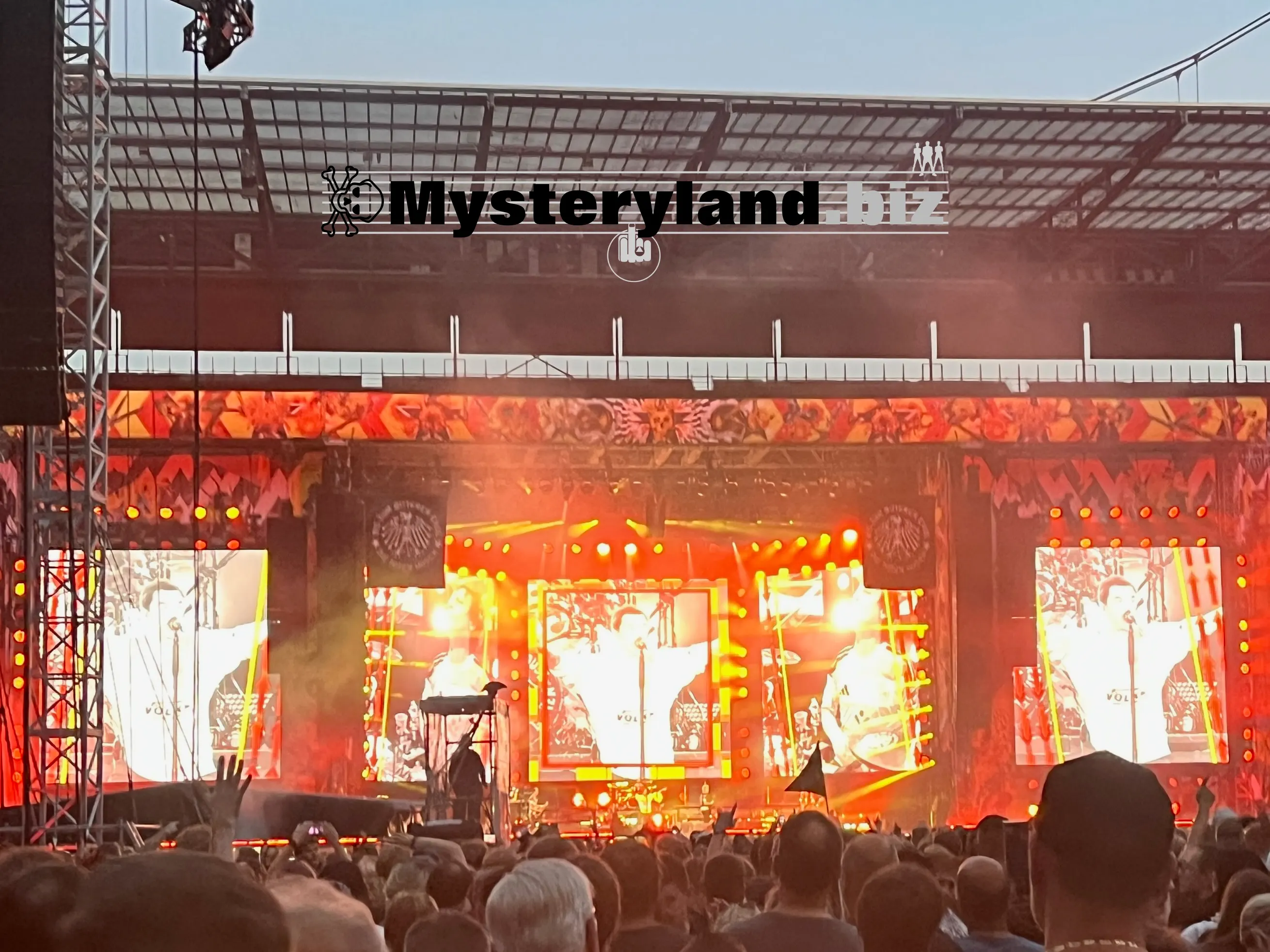 Die Toten Hosen live um 21:56 Uhr